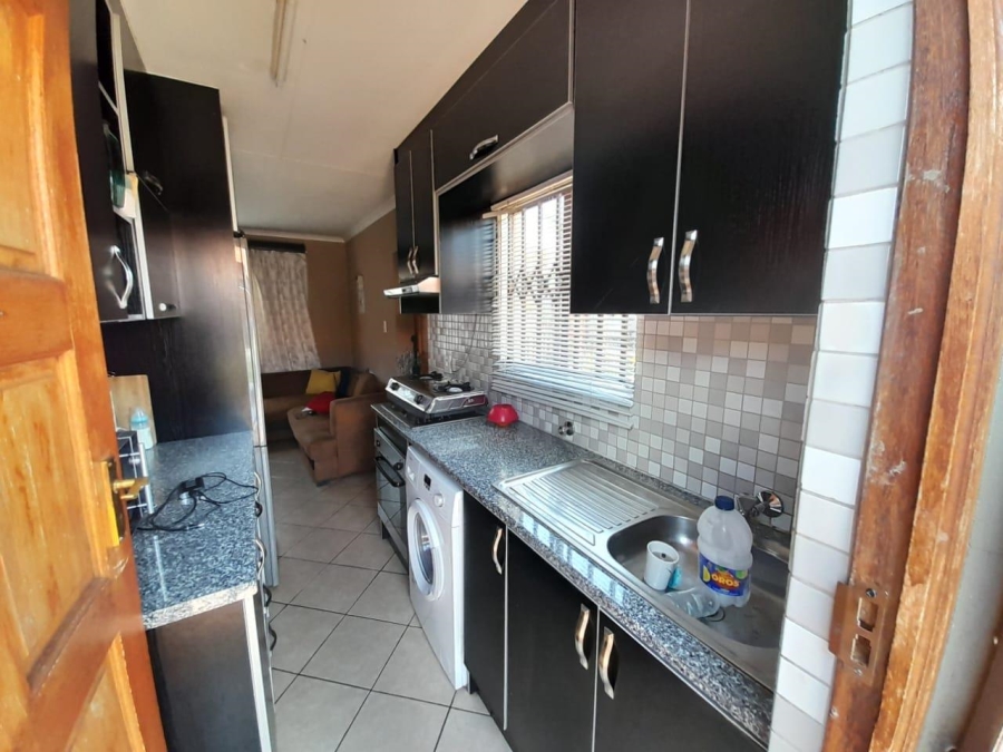 2 Bedroom Property for Sale in Theresa Park Gauteng
