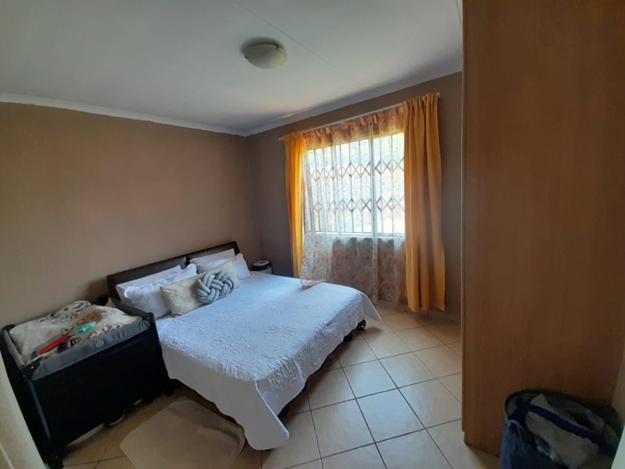 2 Bedroom Property for Sale in Theresa Park Gauteng