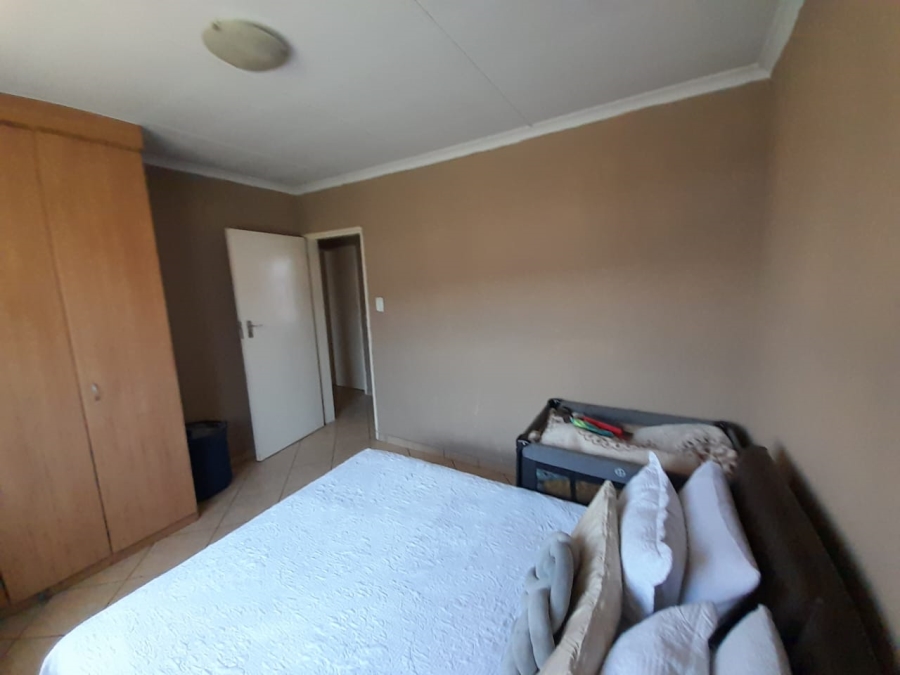 2 Bedroom Property for Sale in Theresa Park Gauteng