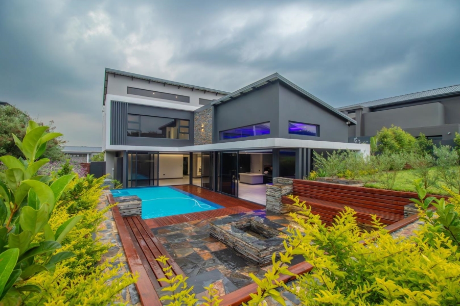 5 Bedroom Property for Sale in Waterfall Country Estate Gauteng