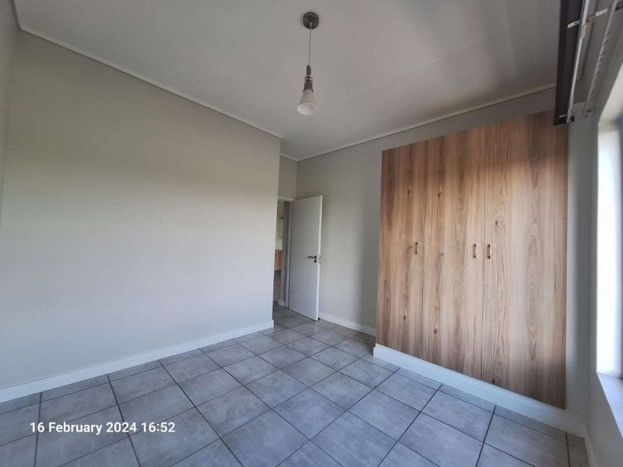 To Let 2 Bedroom Property for Rent in Witfield Gauteng