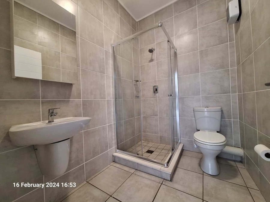 To Let 2 Bedroom Property for Rent in Witfield Gauteng