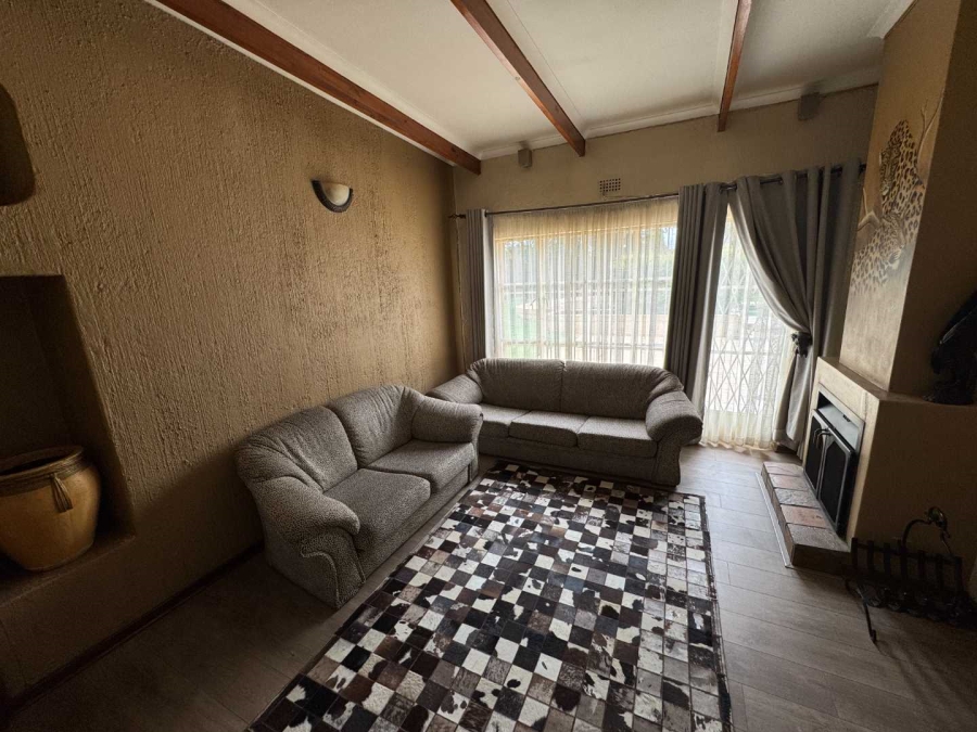 3 Bedroom Property for Sale in Brackendowns Gauteng