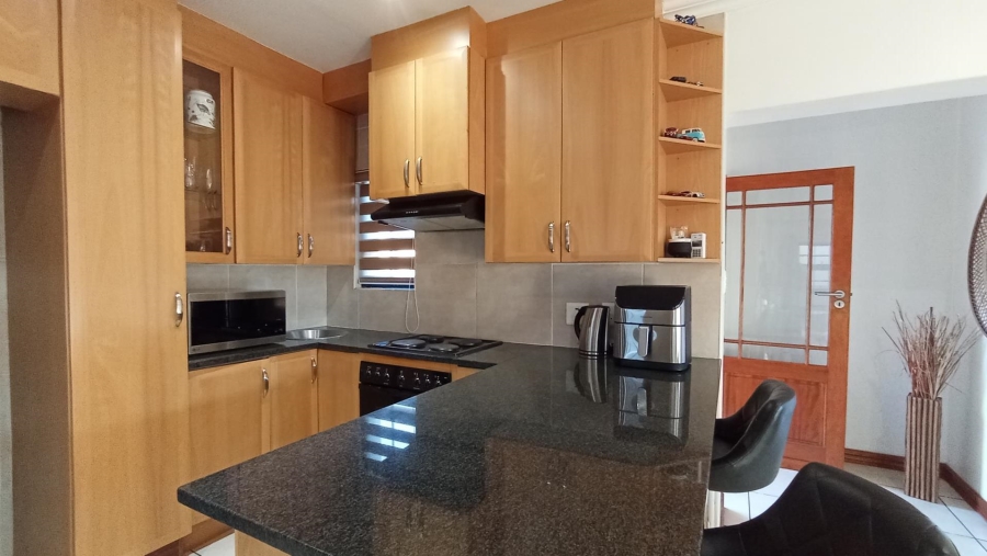 4 Bedroom Property for Sale in Rua Vista Gauteng