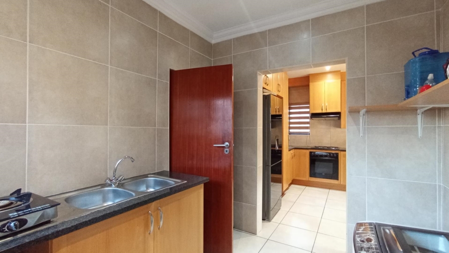 4 Bedroom Property for Sale in Rua Vista Gauteng