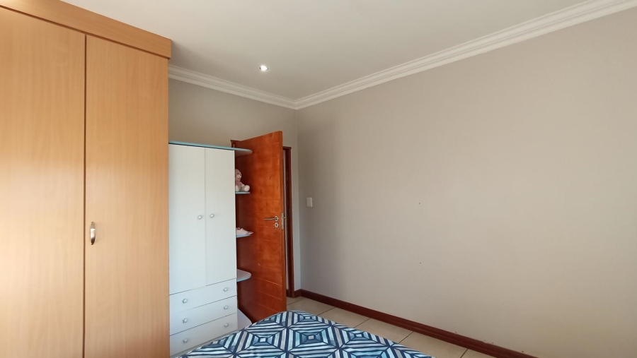 4 Bedroom Property for Sale in Rua Vista Gauteng