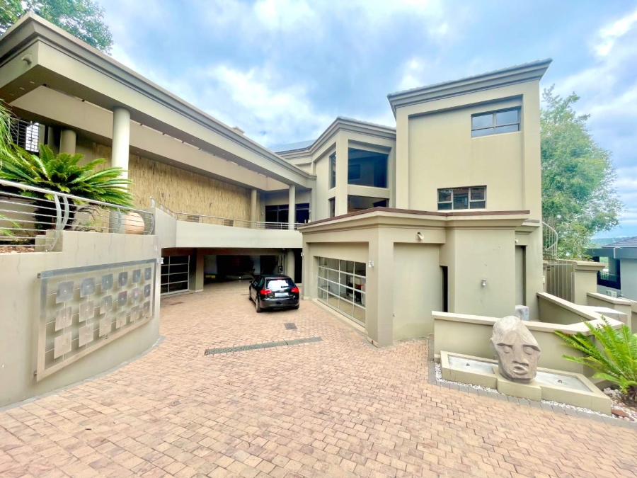 6 Bedroom Property for Sale in Woodhill Estate Gauteng