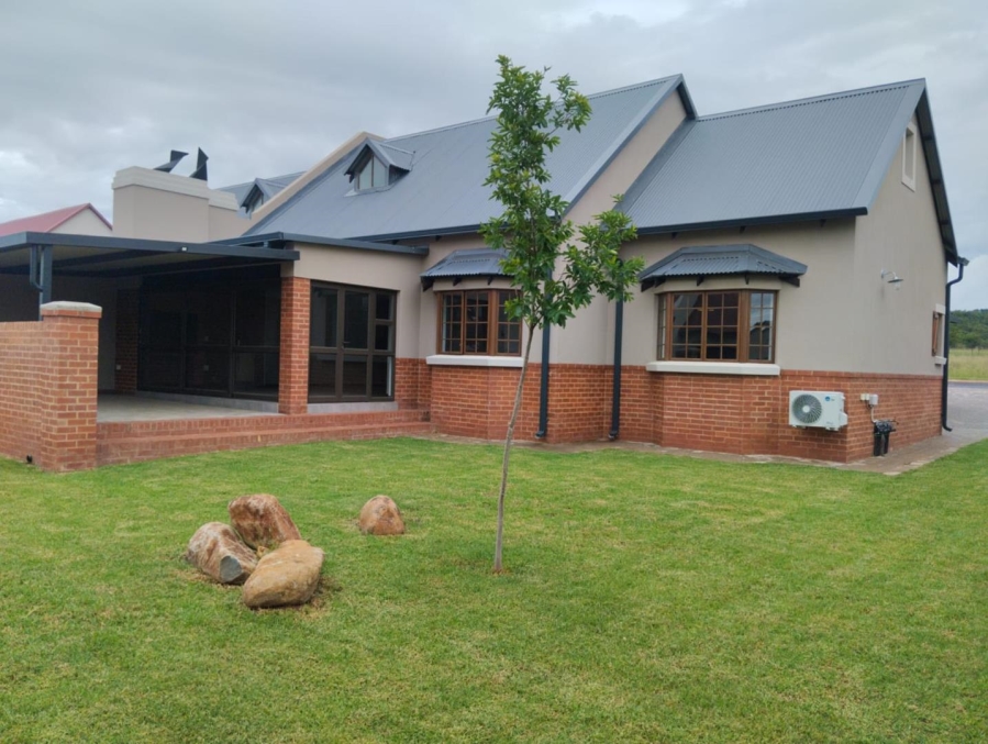 3 Bedroom Property for Sale in Waterlake Farm Lifestyle Estate Gauteng