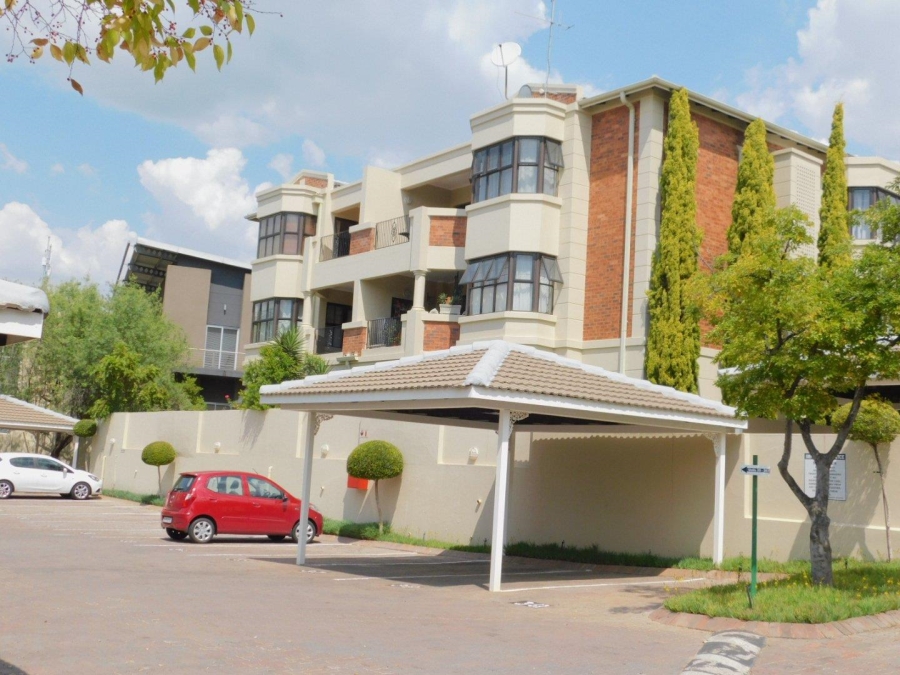 To Let 2 Bedroom Property for Rent in Bryanston Gauteng