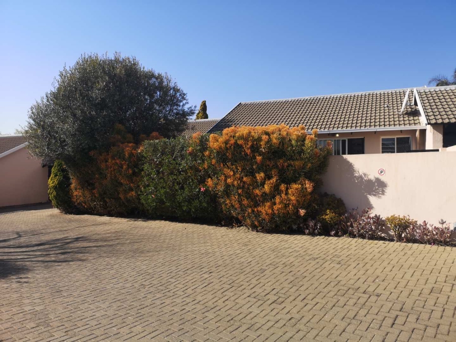 To Let 2 Bedroom Property for Rent in Northwold Gauteng