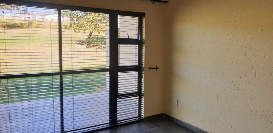 To Let 1 Bedroom Property for Rent in Jackal Creek Golf Estate Gauteng