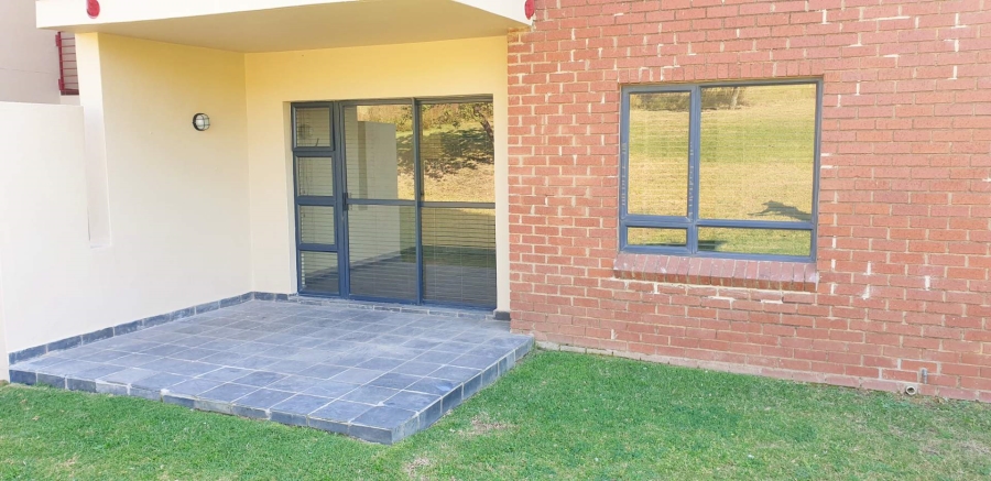 To Let 1 Bedroom Property for Rent in Jackal Creek Golf Estate Gauteng