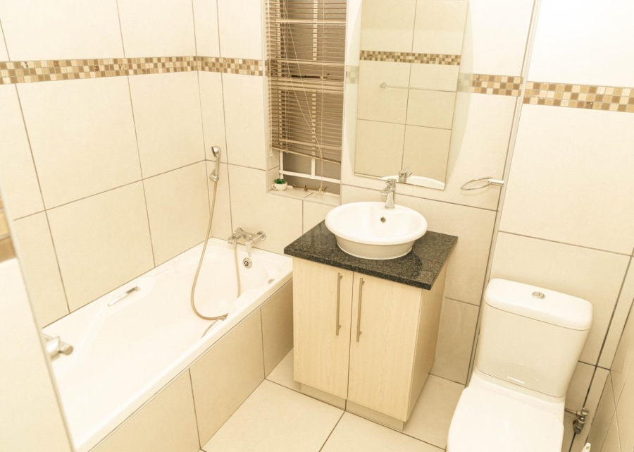 To Let 2 Bedroom Property for Rent in Benoni West Gauteng