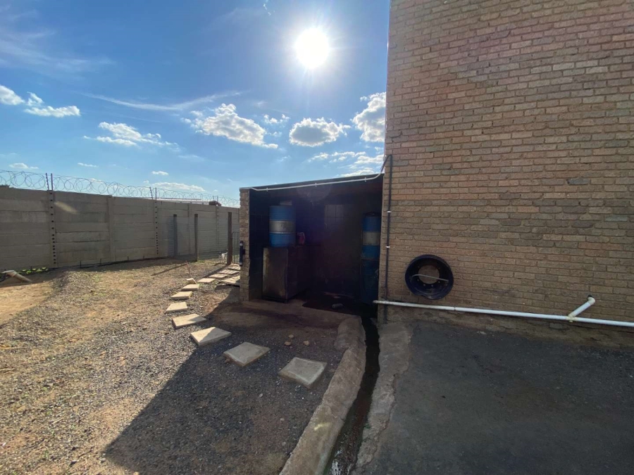 Commercial Property for Sale in Aureus Gauteng