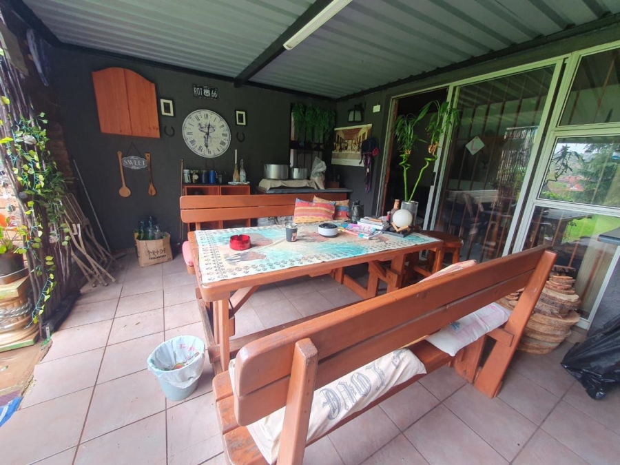 3 Bedroom Property for Sale in Ridgeway Gauteng