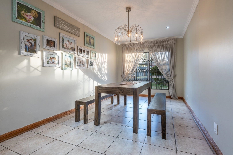 3 Bedroom Property for Sale in Brackenhurst Gauteng