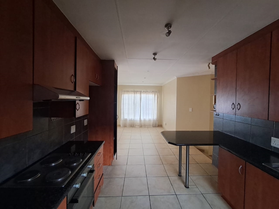 To Let 3 Bedroom Property for Rent in Highveld Gauteng