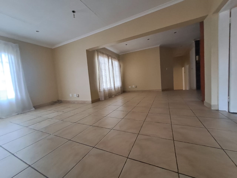 To Let 3 Bedroom Property for Rent in Highveld Gauteng