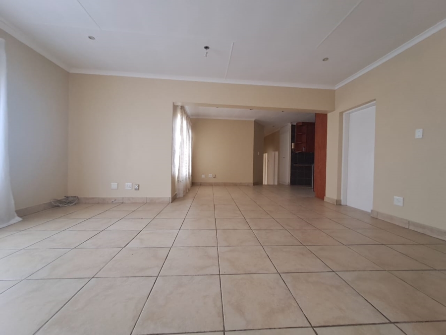 To Let 3 Bedroom Property for Rent in Highveld Gauteng