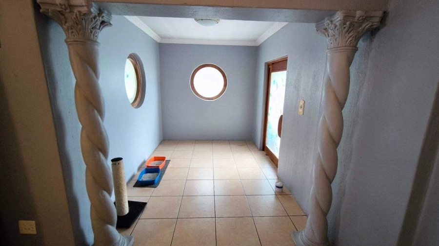 3 Bedroom Property for Sale in Brackenhurst Gauteng