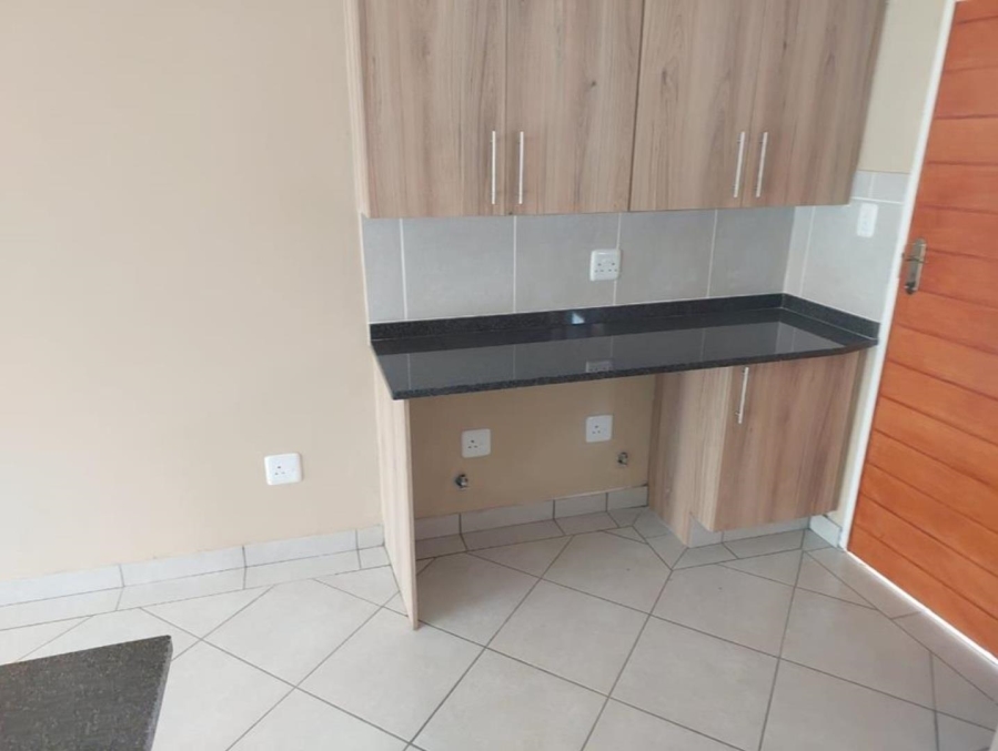 To Let 3 Bedroom Property for Rent in Riversdale Gauteng