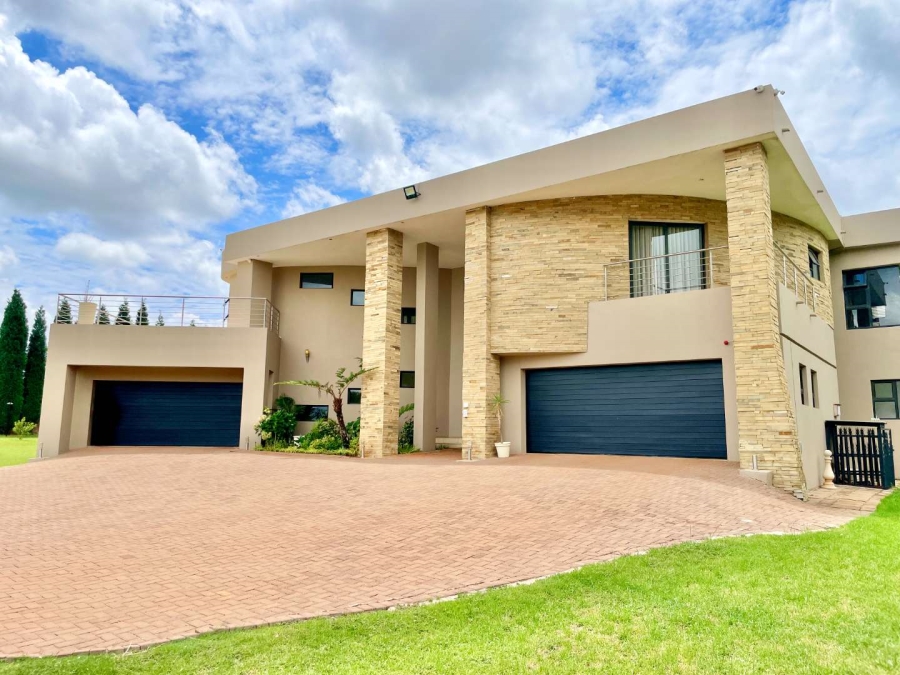 5 Bedroom Property for Sale in Rietvlei View Gauteng