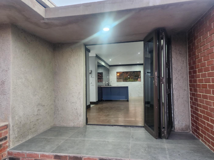 To Let 1 Bedroom Property for Rent in Noordwyk Gauteng