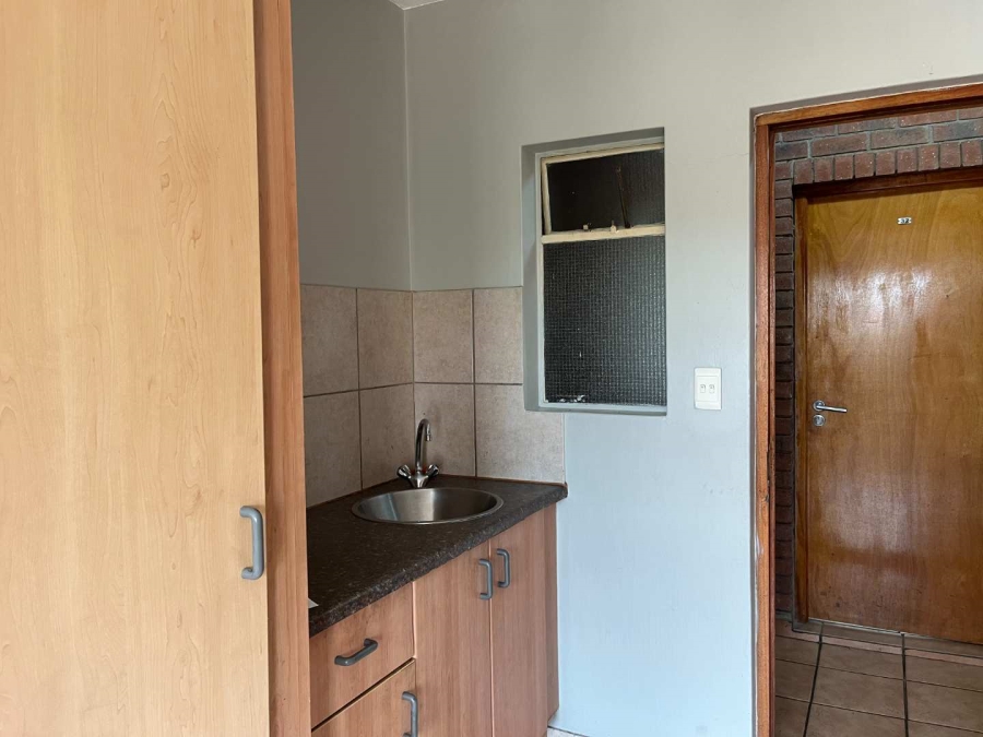 To Let 0 Bedroom Property for Rent in Auckland Park Gauteng