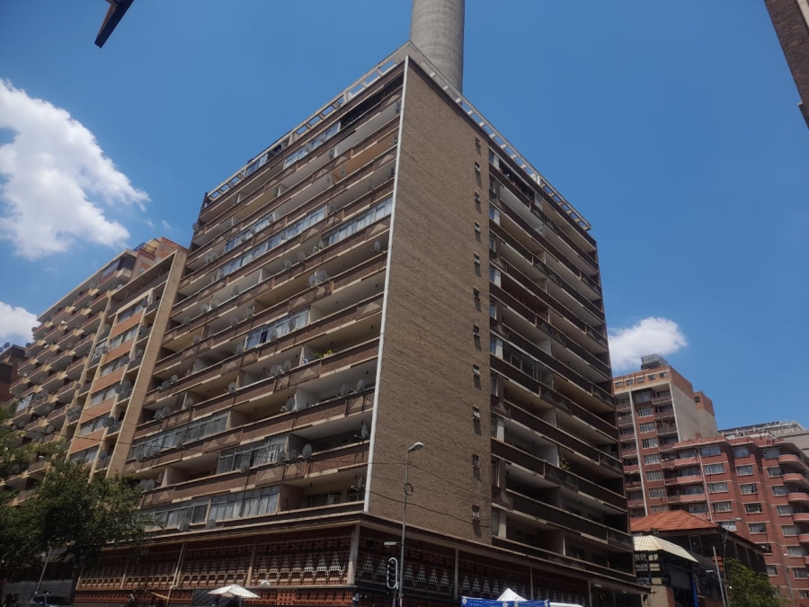 2 Bedroom Property for Sale in Hillbrow Gauteng