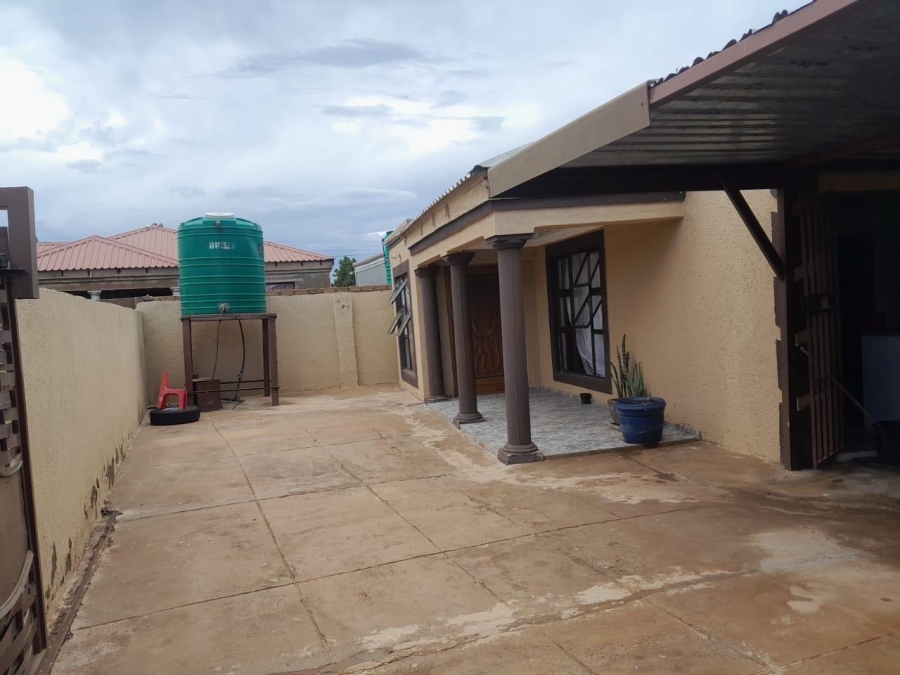 4 Bedroom Property for Sale in Hammanskraal Gauteng