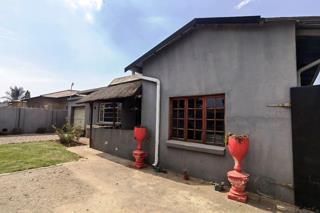 4 Bedroom Property for Sale in Comet Gauteng