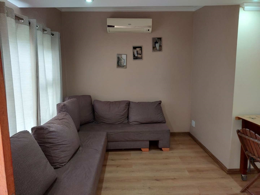 To Let 1 Bedroom Property for Rent in Brackenhurst Gauteng