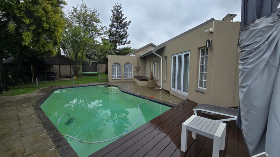 4 Bedroom Property for Sale in Verwoerdpark Gauteng