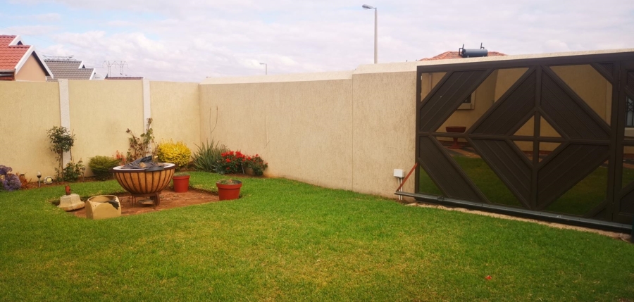 To Let 3 Bedroom Property for Rent in Leopard