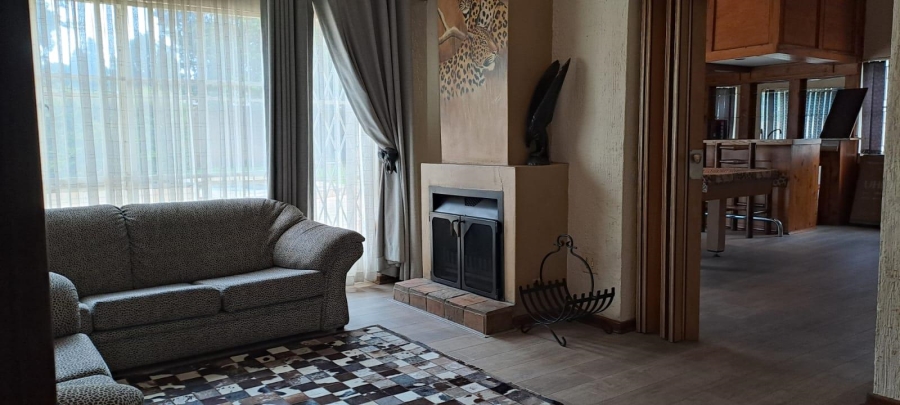 3 Bedroom Property for Sale in Brackendowns Gauteng