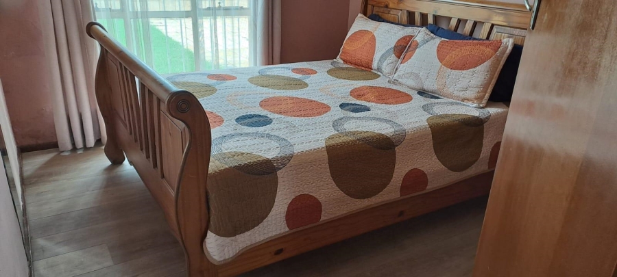 3 Bedroom Property for Sale in Brackendowns Gauteng