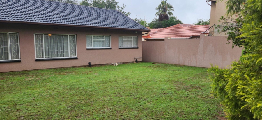 4 Bedroom Property for Sale in Tulisa Park Gauteng