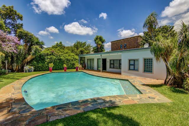 5 Bedroom Property for Sale in South Kensington Gauteng