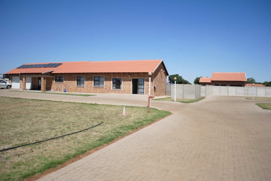 16 Bedroom Property for Sale in Riversdale Gauteng