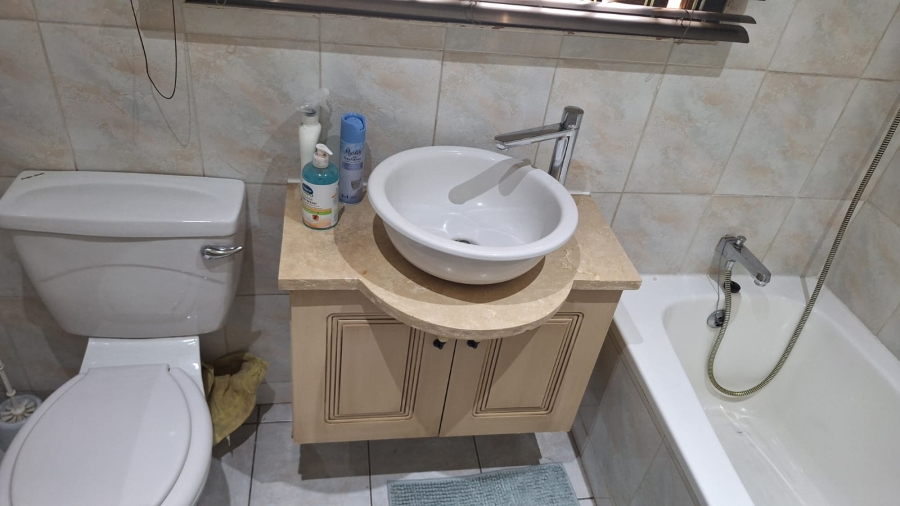 To Let 3 Bedroom Property for Rent in Ferndale Gauteng