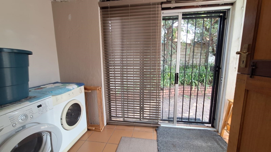 To Let 3 Bedroom Property for Rent in Ferndale Gauteng