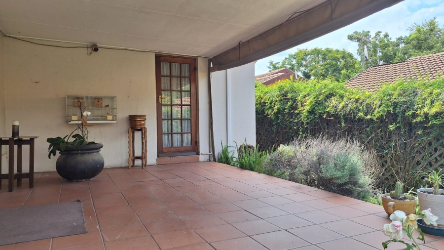 To Let 3 Bedroom Property for Rent in Ferndale Gauteng