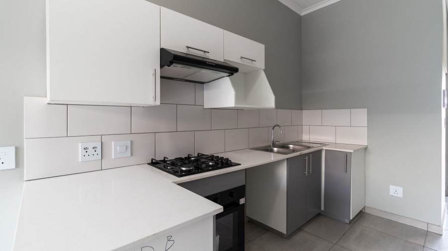 To Let 2 Bedroom Property for Rent in Ferndale Gauteng