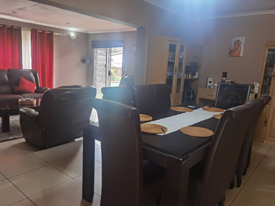 5 Bedroom Property for Sale in Norkem Park Gauteng