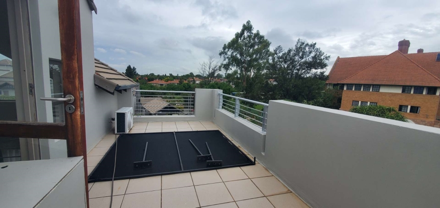 To Let 1 Bedroom Property for Rent in Sunninghill Gauteng