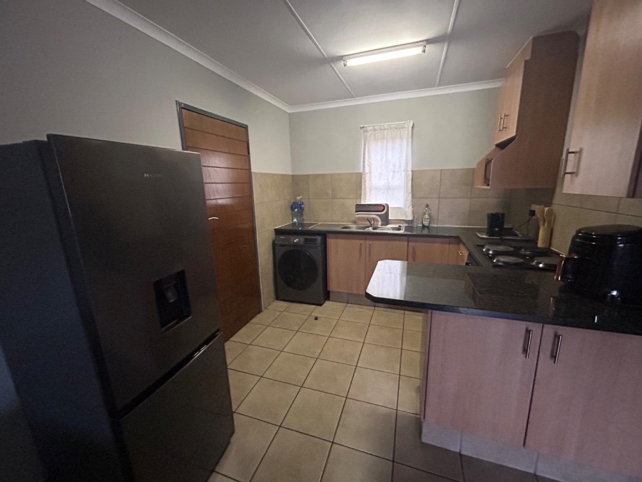 2 Bedroom Property for Sale in Alveda Park Gauteng