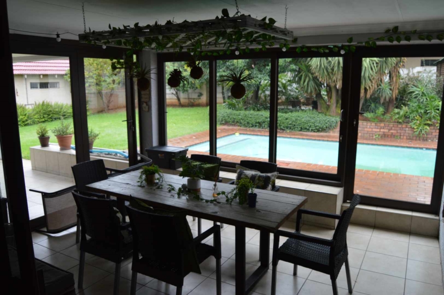 4 Bedroom Property for Sale in Verwoerdpark Gauteng