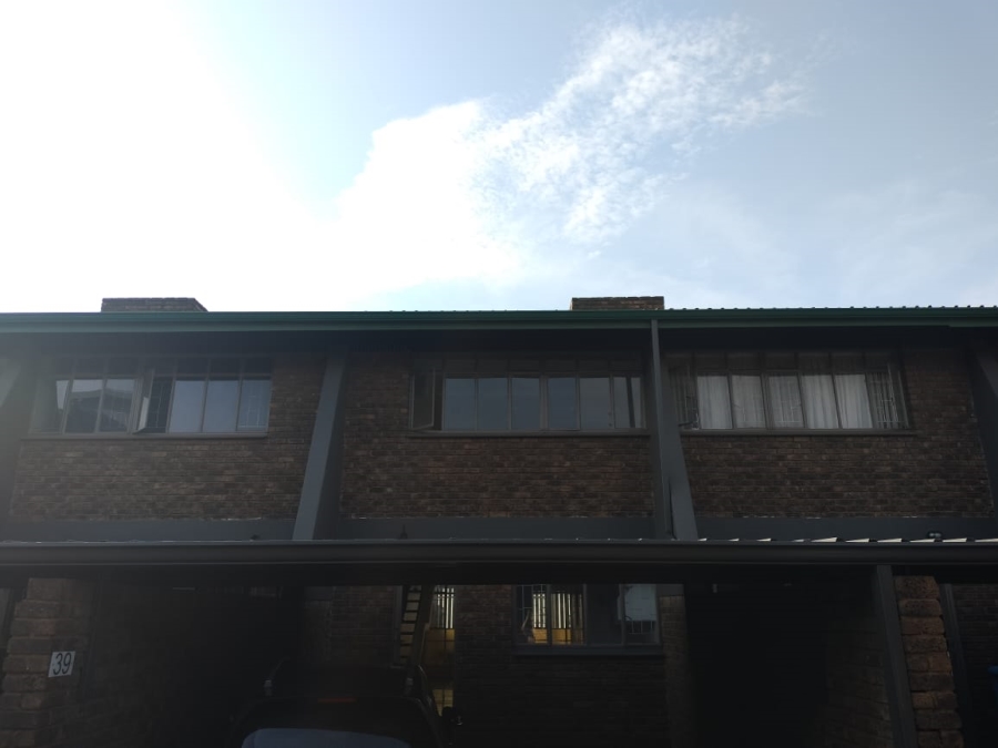 2 Bedroom Property for Sale in Lyttelton Manor Gauteng