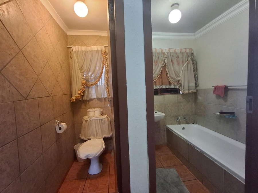 3 Bedroom Property for Sale in Olievenhoutbosch A H Gauteng