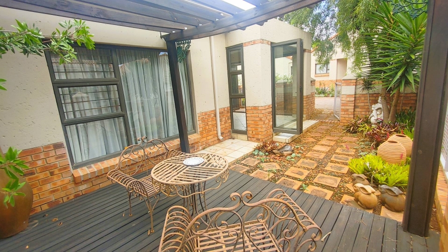 1 Bedroom Property for Sale in Tijger Valley Gauteng